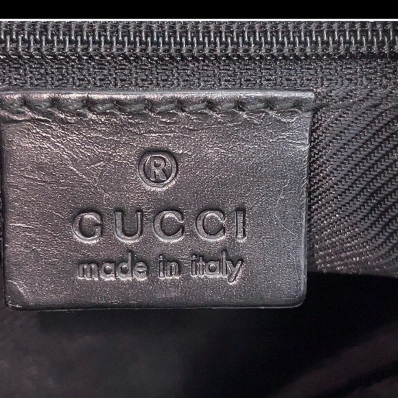 Gucci EUC Elegant Charcoal Gray Shoulder Bag - Picture 4 of 17